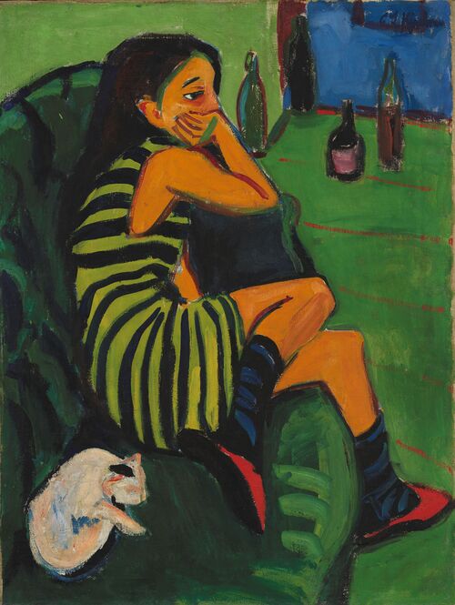 Das 10jährige Mädchen Fränzi auf dem Gemälde Artistin von Ernst Ludwig Kirchner auf dem sie seitlich mit angewinkeltem Arm und Bein auf einem grünen Sofa neben einer Katze sitzt